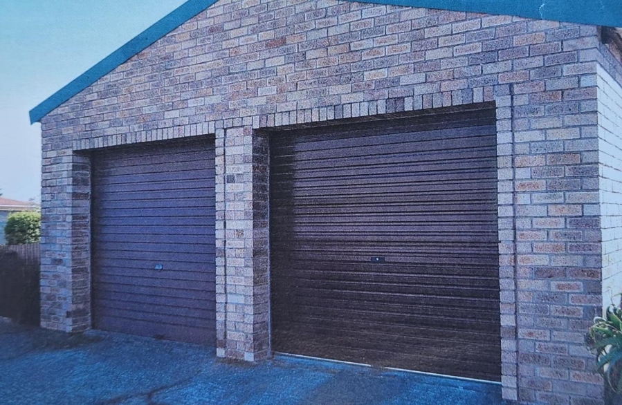 3 Bedroom Property for Sale in Forest Hill Eastern Cape